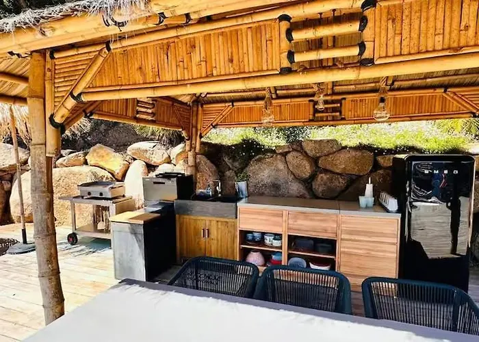 Cala D Oro Vue Piscine Et Crique Privee Villa *