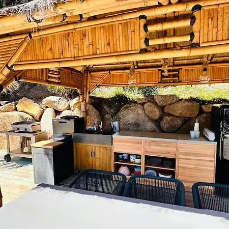 Cala D Oro Vue Piscine Et Crique Privee Villa *