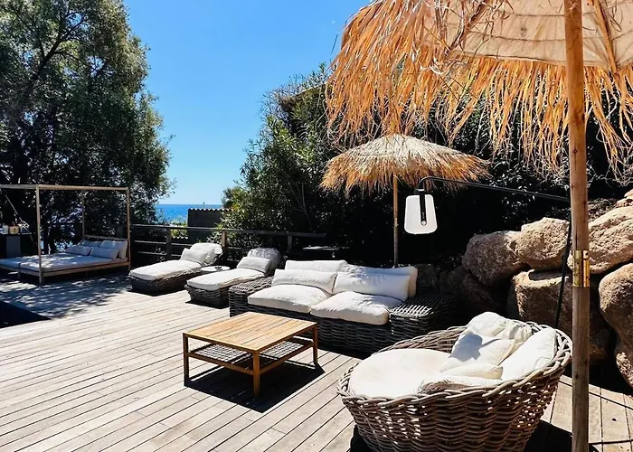 Cala D Oro Vue Piscine Et Crique Privée Sari-Solenzara