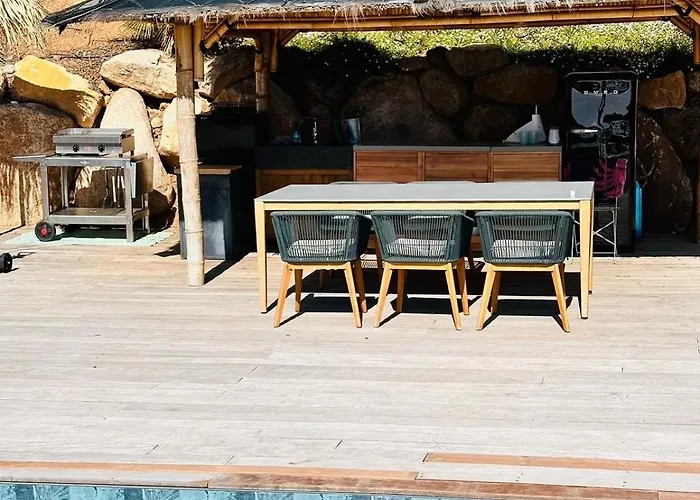 Cala D Oro Vue Piscine Et Crique Privée