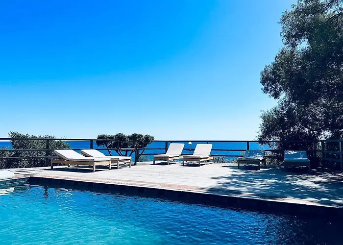 Cala D Oro Vue Piscine Et Crique Privée Sari-Solenzara